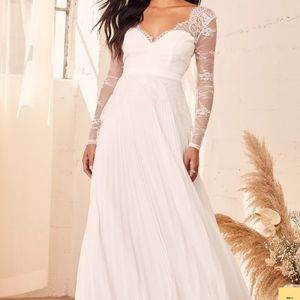 Lulu's Lace Long Sleeve Wedding Dress: Size S